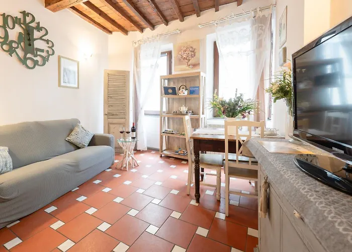 Gina Guest House